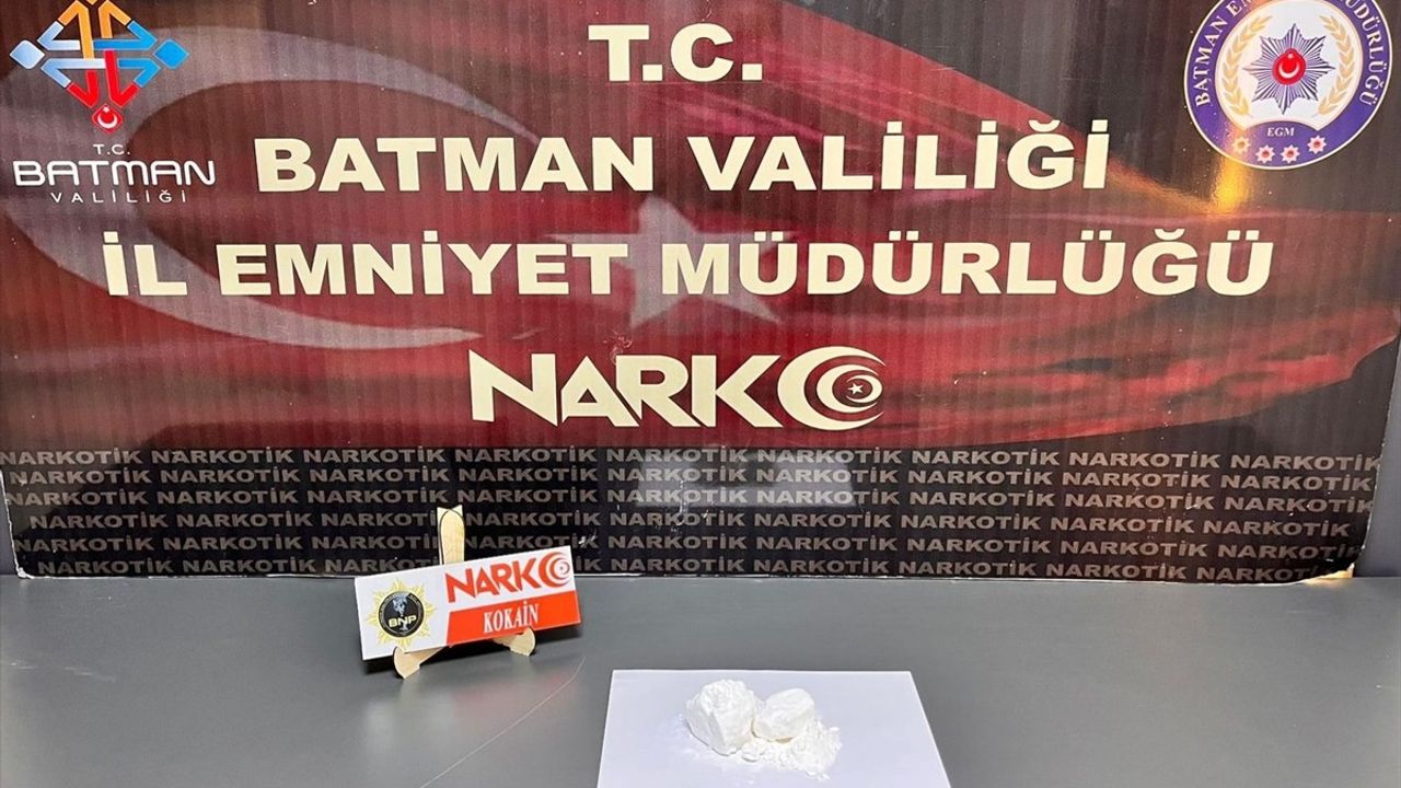 Batman'da Uyuşturucu Operasyonunda 2 Şüpheli Tutuklandı