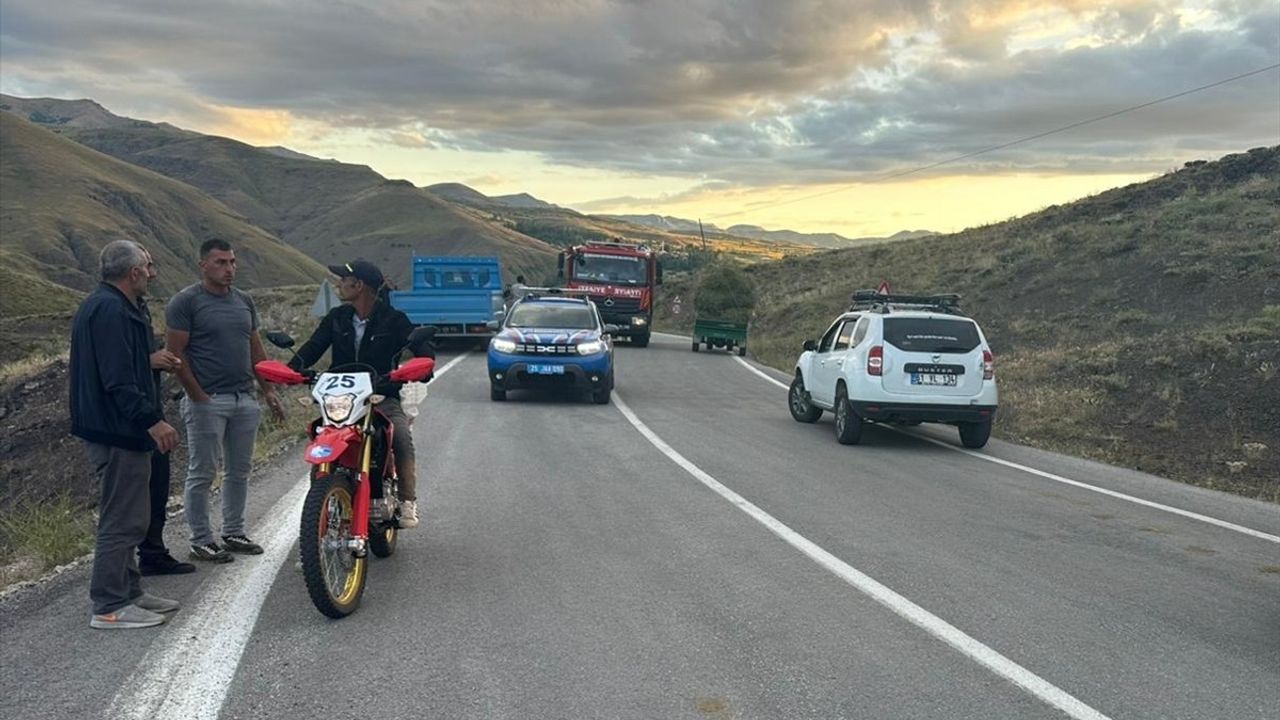 Bayburt-Erzurum Sınırında Hava Aracı Düştü: Arama Kurtarma Çalışmaları Başlatıldı