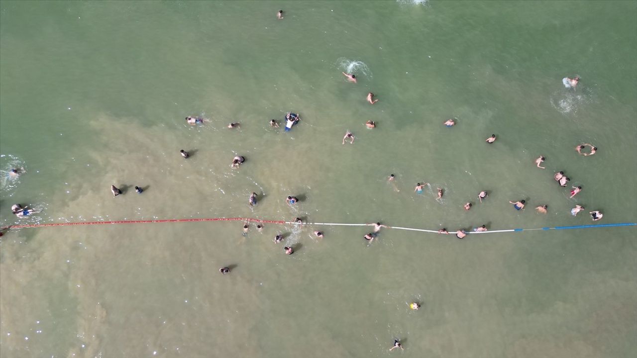 Bayburt'ta Sıcakların Etkisi: Çoruh Nehri'nde Serinleme Akını