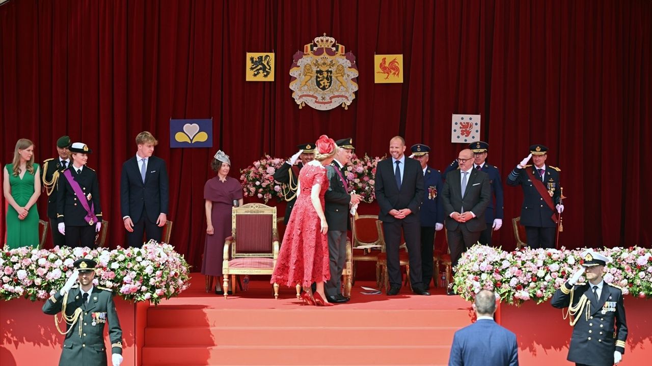 Belçika 194. Kuruluş Yıl Dönümünü Coşkuyla Kutladı