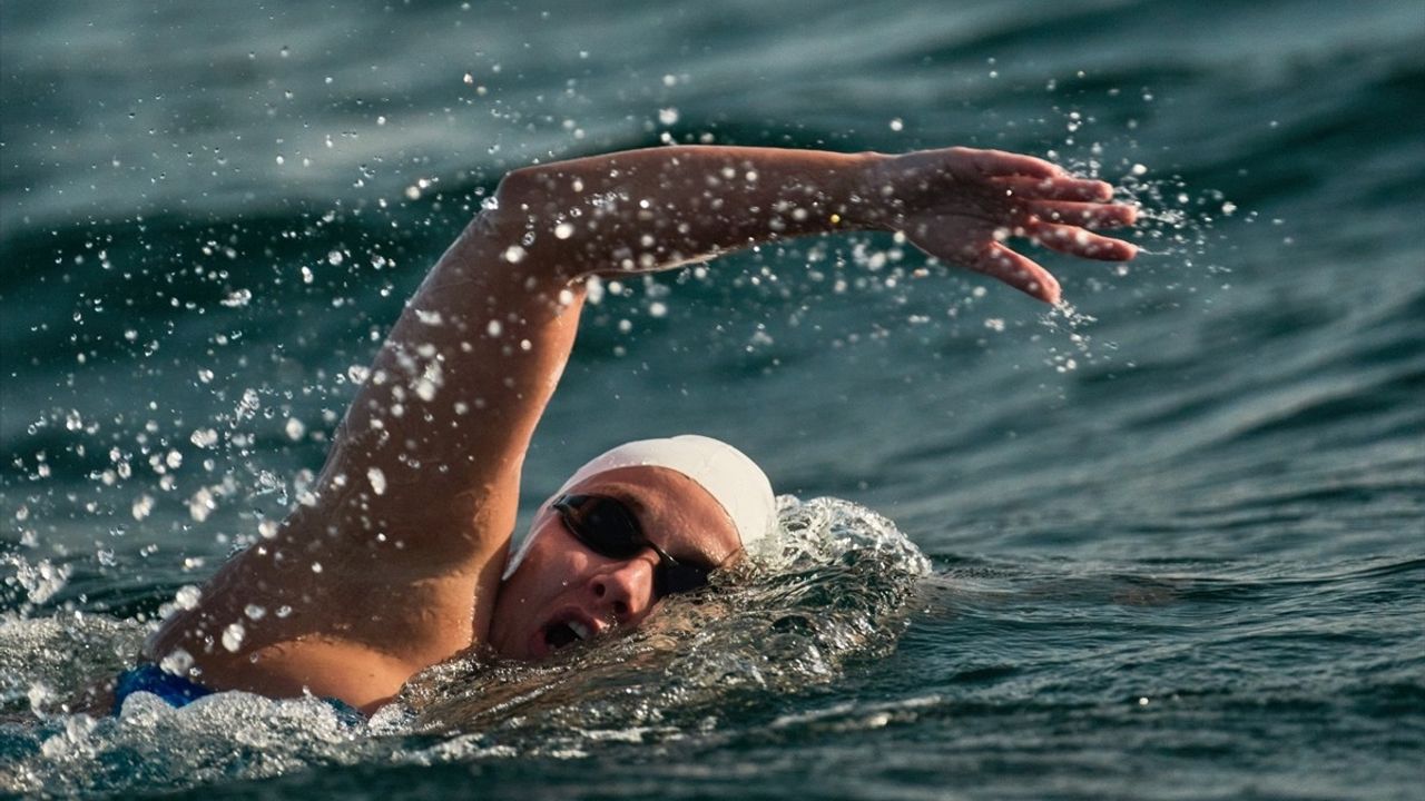 Bengisu Avcı Kuzey Kanalı'na Hazırlanıyor: Okyanus Yedilisi Zorlu Mücadele
