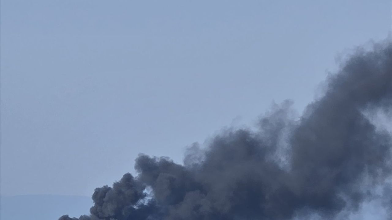 Bodrum Açıklarında Yangın: 'Melinay' Motoryatı Kullanılamaz Hale Geldi