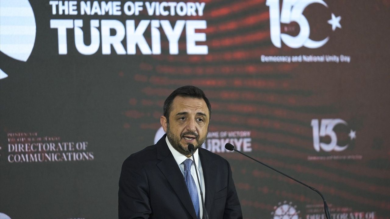 Bosna Hersek'te 'Zaferin Adı Türkiye' Paneli Düzenlendi