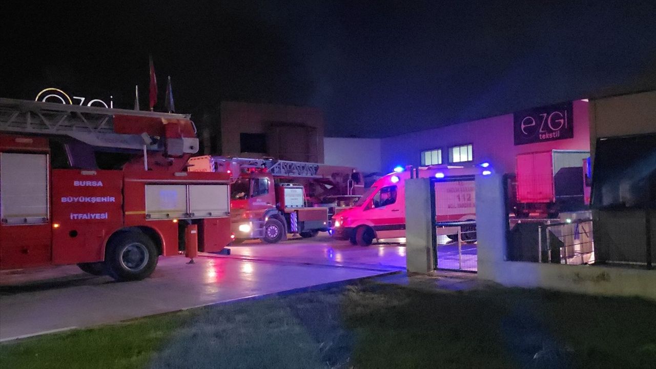 Bursa'da Tekstil Fabrikasında Yangın: Olay Kontrol Altına Alındı