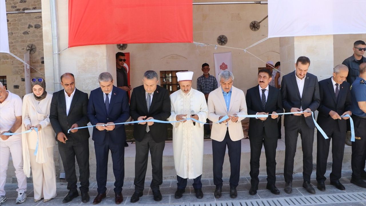 Çalık Camisi Restorasyonla Yeniden İbadete Açıldı