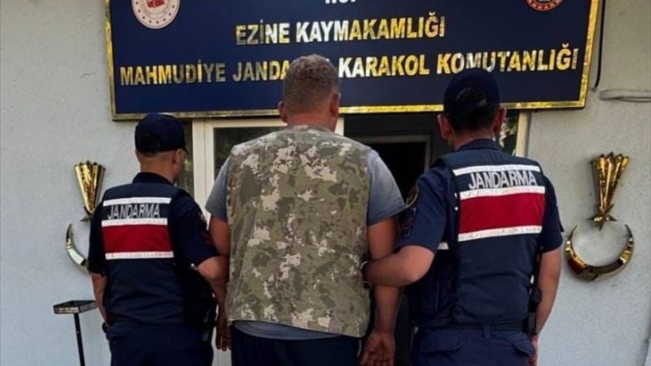 Çanakkale'de Yangına Neden Olan Balya Makinesi Operatörüne Adli İşlem