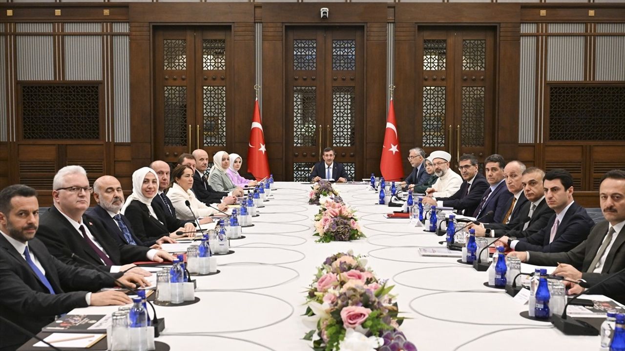 Cevdet Yılmaz'dan Aile ve Nüfus Politikaları Üzerine Önemli Açıklamalar