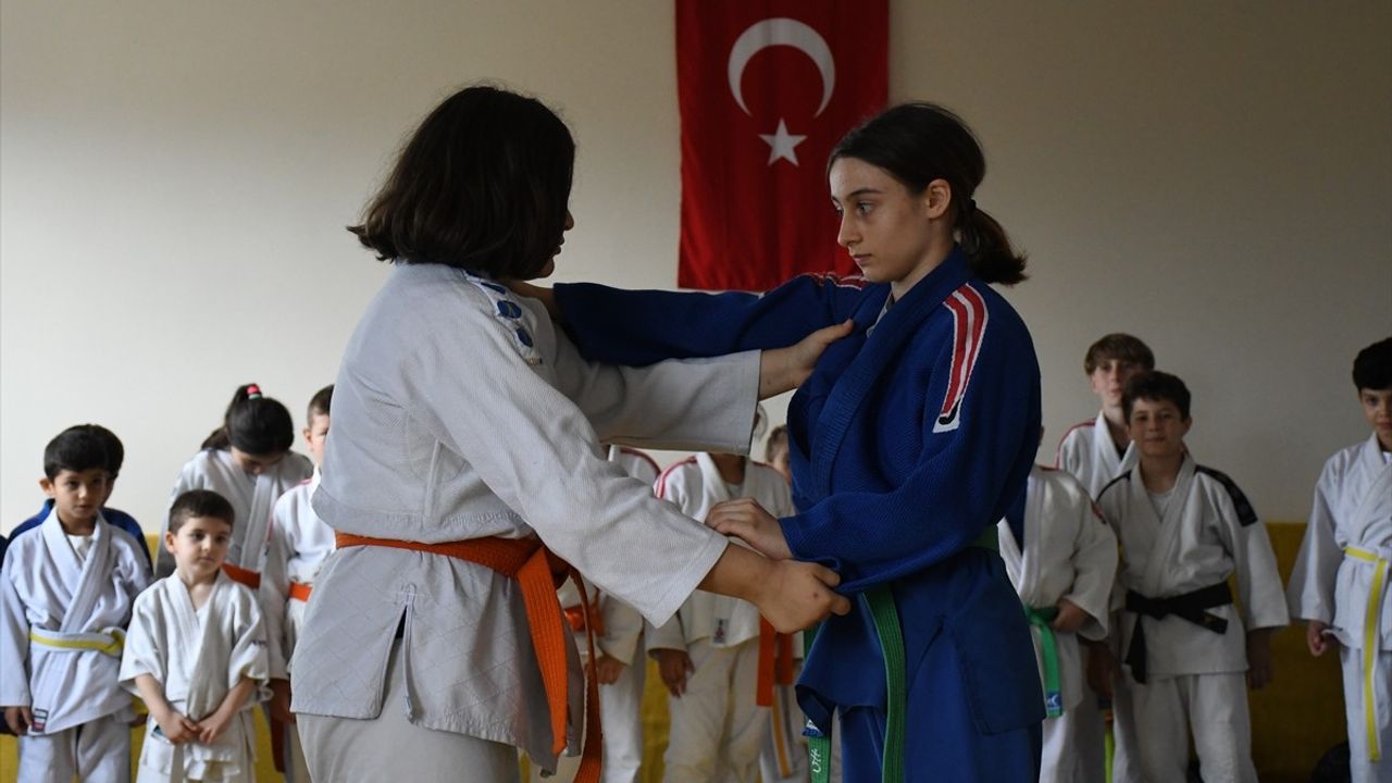 Çilimli, Bireysel Spor Branşlarıyla Başarıyı Yakalıyor