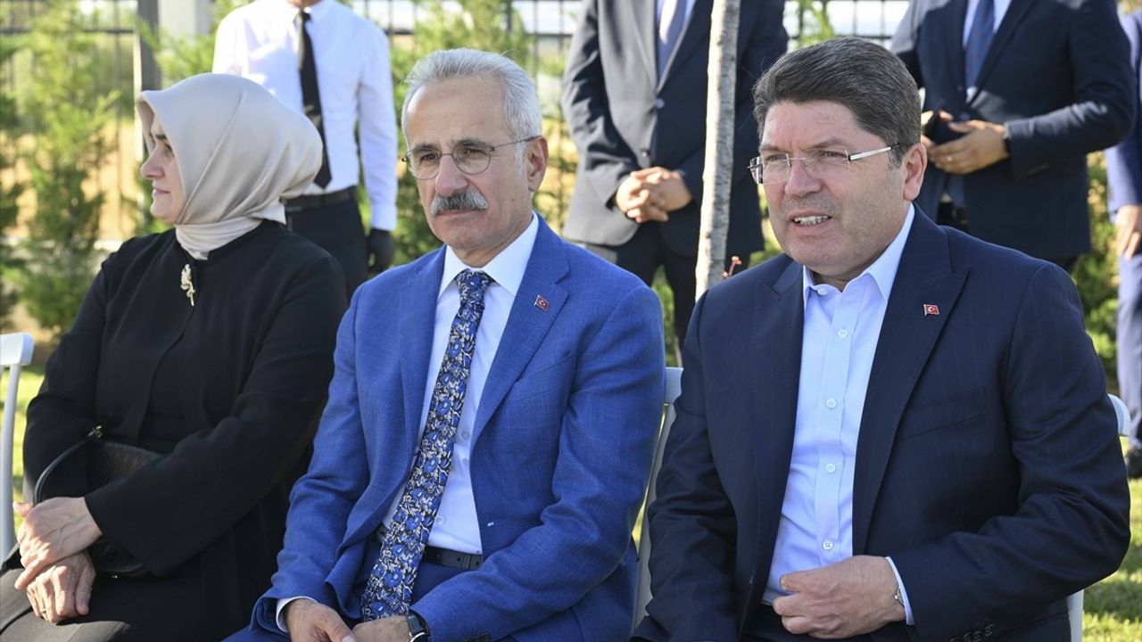 Danıştay Başsavcısı Cevdet Erkan'ın Kızı Aybeniz Erkan Evlendi