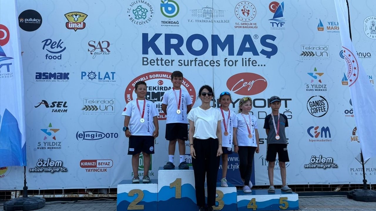 Demokrasi ve Milli Birlik Yelken Yarışları Tekirdağ'da Tamamlandı