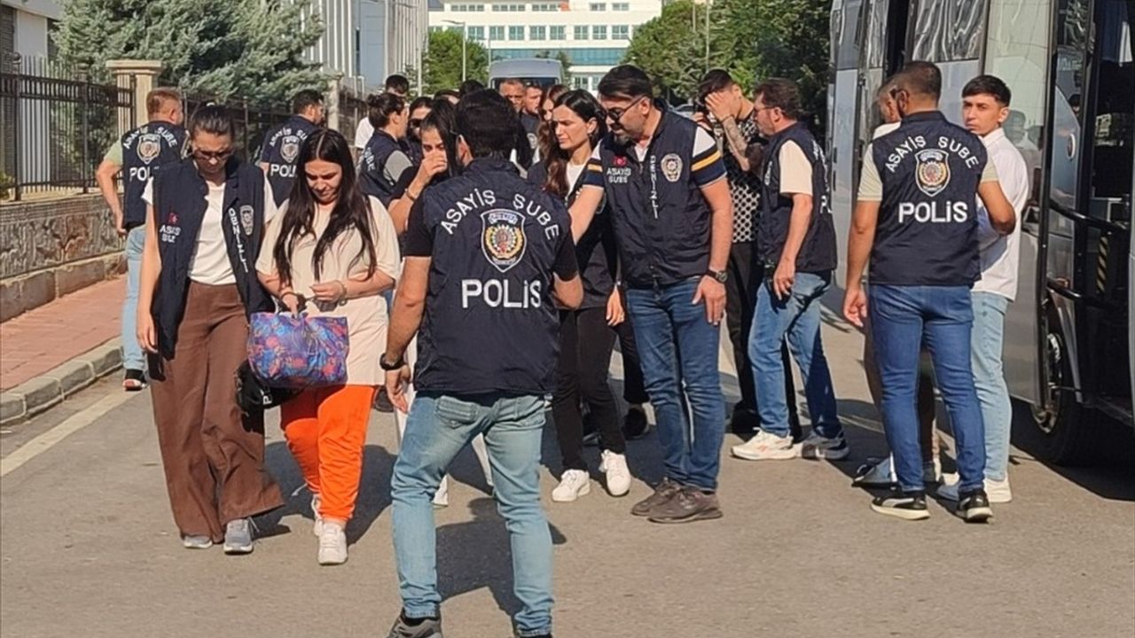Denizli Merkezli Dolandırıcılık Operasyonunda 9 Şüpheli Tutuklandı