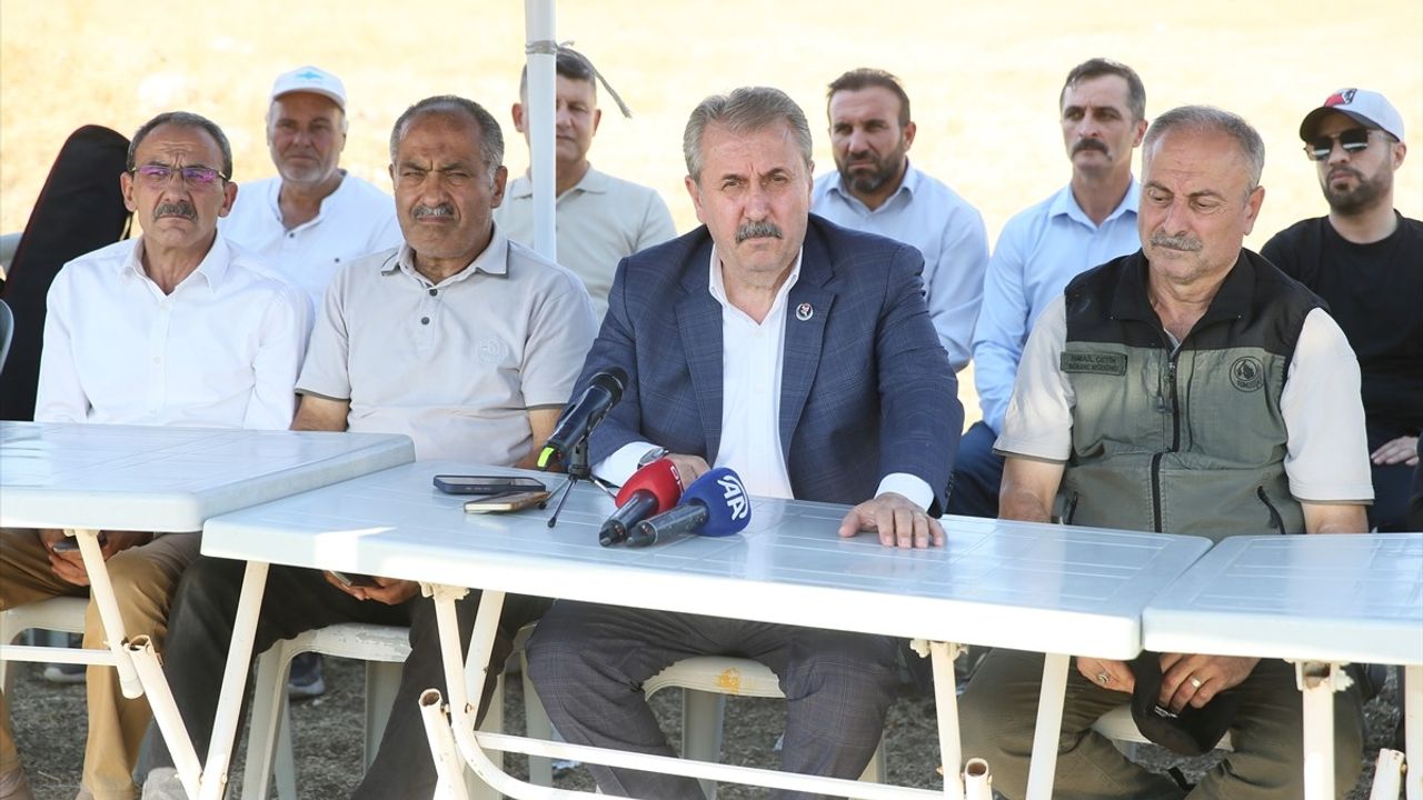 Destici'den Eskişehir Yangın Bölgesine Ziyaret: 'Üzüntümüz Büyük'