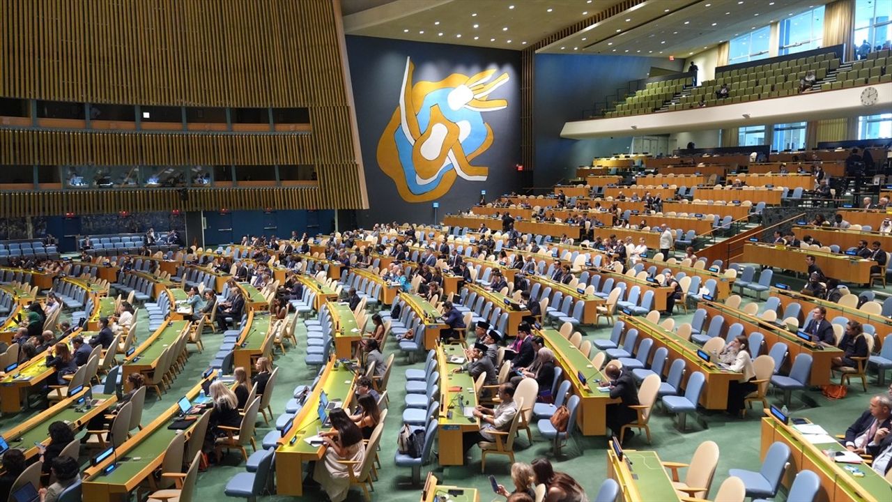 Dışişleri Bakan Yardımcısı Yılmaz: 'İsrail'in Gazze'deki Soykırımı Uluslararası Düzen İçin Kara Bir Lekedir'