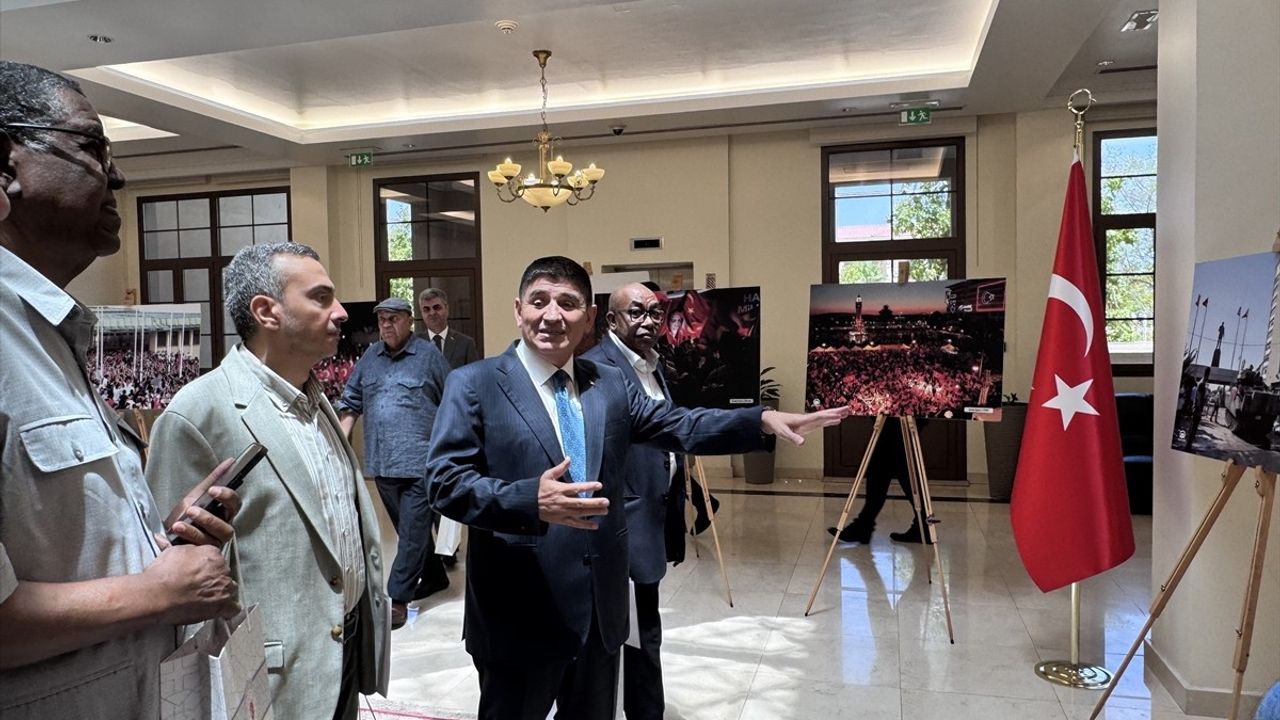 Doha Büyükelçisi Göksu, 15 Temmuz'u Katar Basınına Anlattı