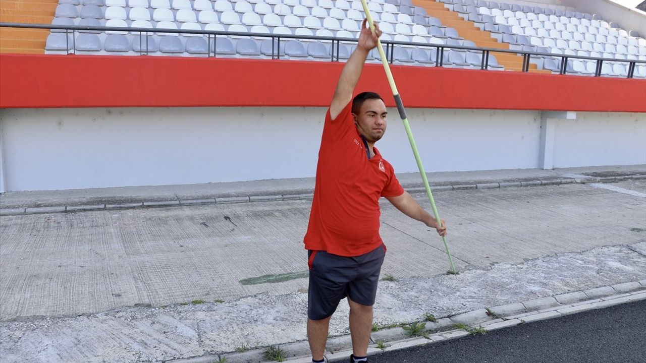 Down Sendromlu Abdullah İnan, Atletizmde Bir Yıldız Oluyor