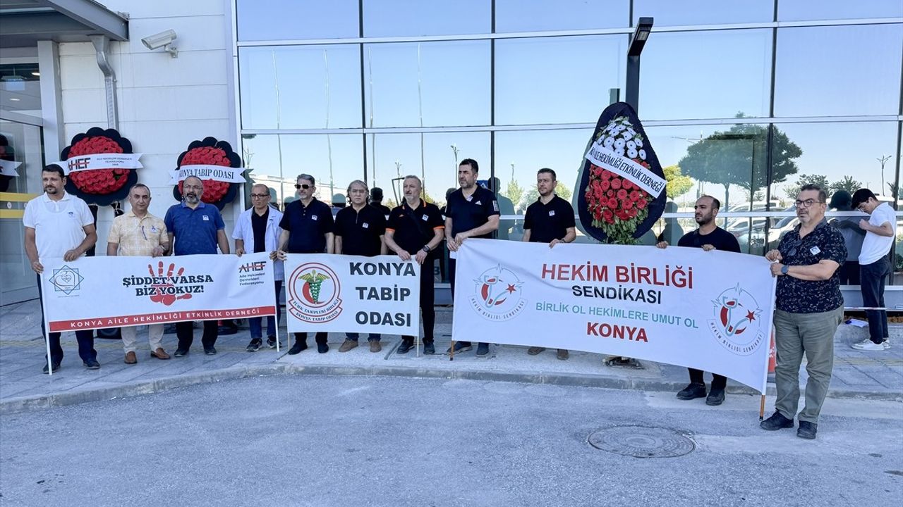 Dr. Ekrem Karakaya, Konya'da Şiddete Kurban Gidişinin Yıl Dönümünde Anıldı