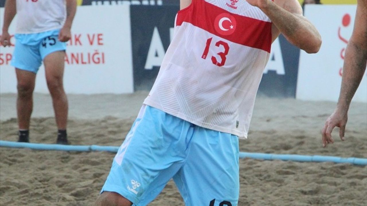 EHF Avrupa Plaj Hentbolu Şampiyonası'nda Heyecan Devam Ediyor