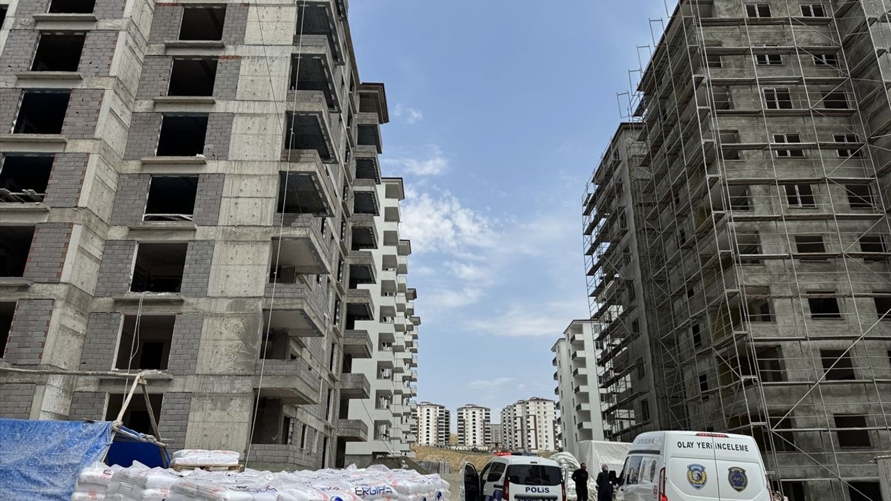 Elazığ'da İnşaat Kazası: İşçi Hayatını Kaybetti