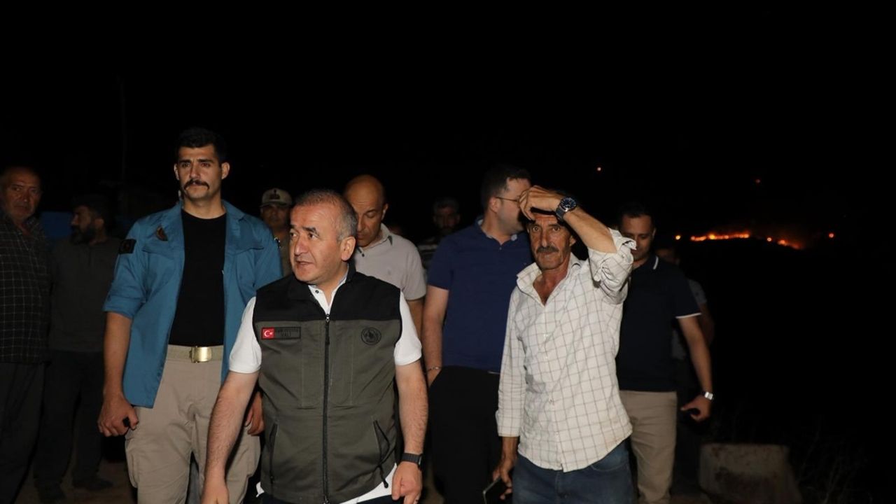 Elazığ'da Yangın Kontrol Altına Alındı: Soğutma Çalışmaları Devam Ediyor