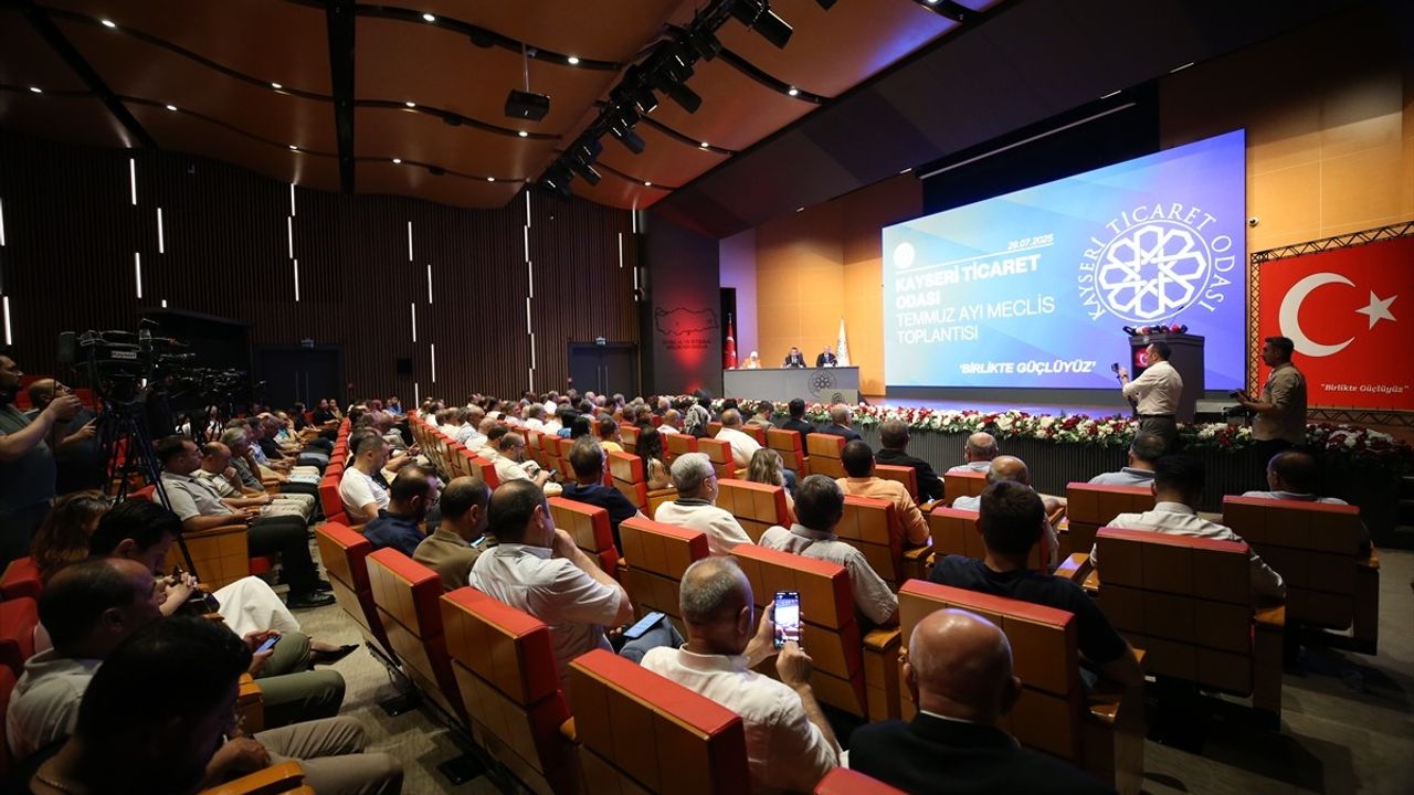 Elitaş: Türkiye'nin Her Yerinde Terörsüz Geleceğe İnanç Artıyor