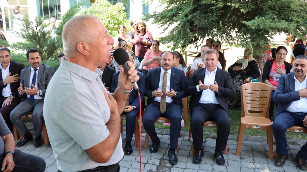 Erzincan'da Muharrem Ayı İçin Aşure İkramı