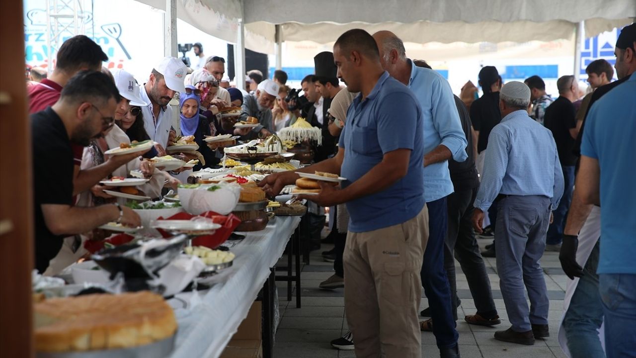 Erzurum'da İlk Kez Düzenlenen Kahvaltı Festivali Büyük İlgi Gördü