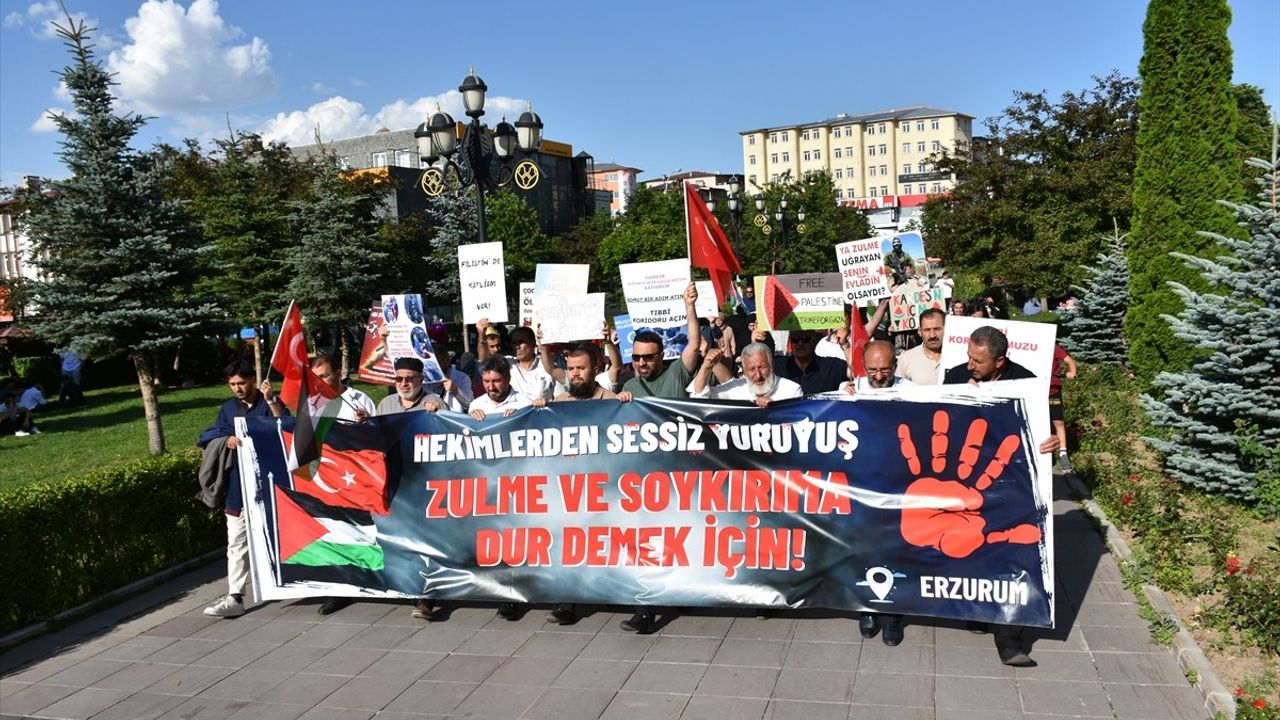 Erzurum'da Sağlık Çalışanları Gazze İçin 87 Haftadır Yürüyor
