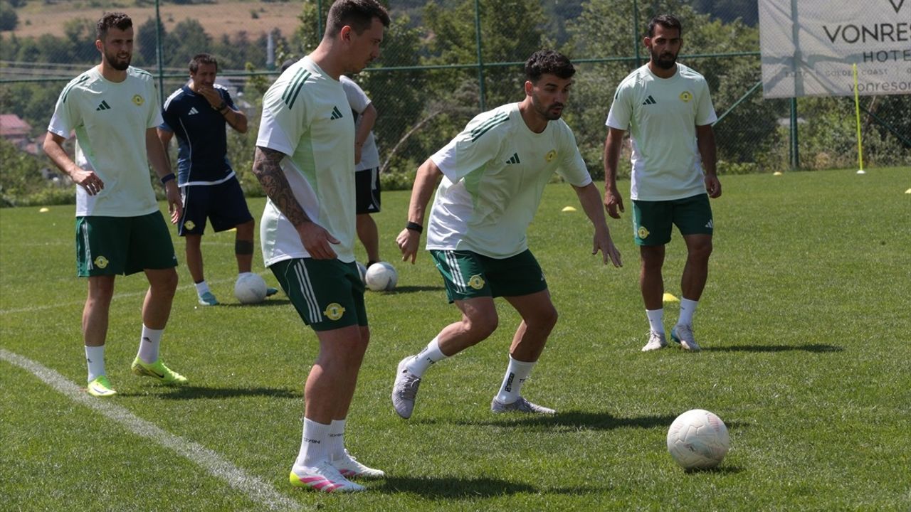 Esenler Erokspor, Yeni Sezon Hazırlıklarını Bolu'da Sürdürüyor