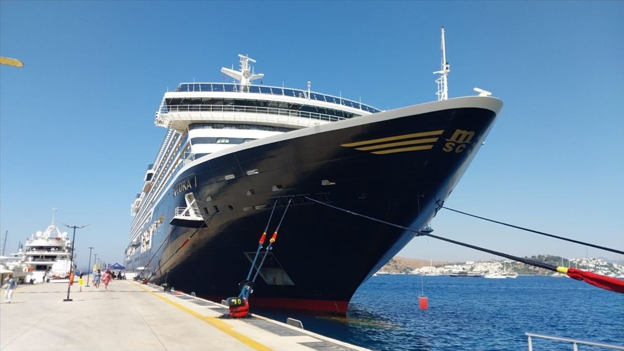 Explora I Gemisi Bodrum’a 734 Yolcu Getirdi