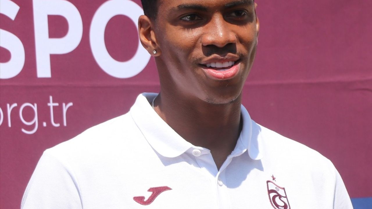 Felipe Augusto, Trabzonspor'a Katkı Sağlamayı Hedefliyor