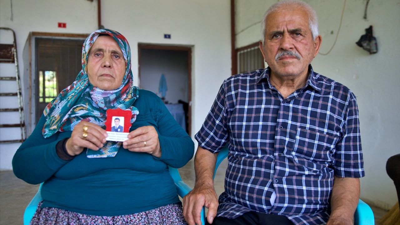 FETÖ'nün Darbe Girişiminin 9. Yılı: Gölbaşı'nda Şehit Düşen Özel Harekatçının Ailesinin Acısı Dinmiyor