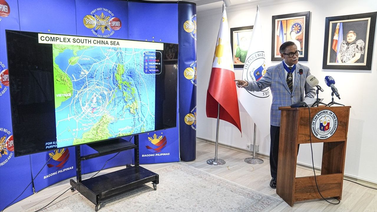 Filipinler Ankara Büyükelçiliği'nde 'Tahkimin Yüzleri' Sergisi Açıldı