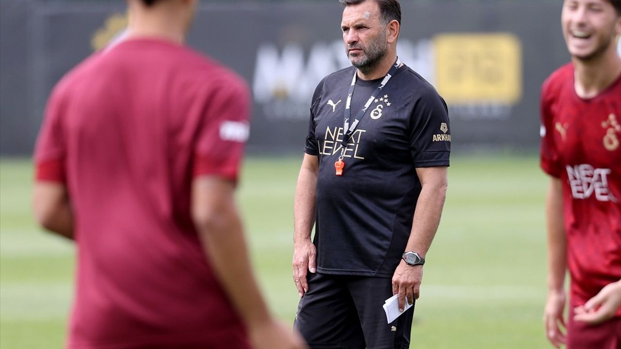 Galatasaray Yeni Sezon İçin Antrenmanlarına Devam Ediyor