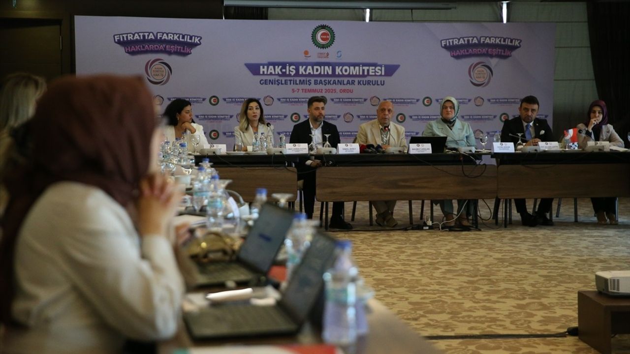 HAK-İŞ Başkanı Arslan: Kamu Çalışanlarının Taleplerine Dikkat Edin