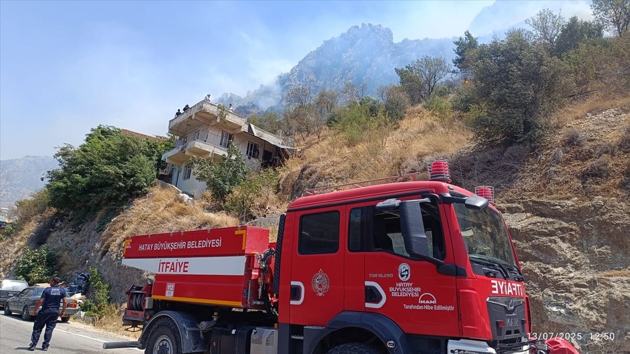 Hatay'da Orman Yangını Kontrol Altına Alındı