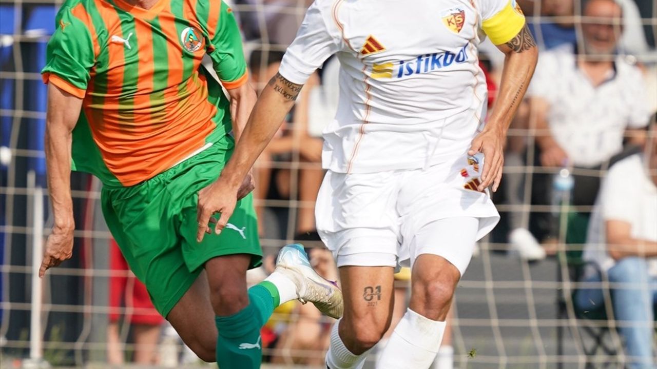 Hazırlık Maçında Corendon Alanyaspor, Bellona Kayserispor'u 2-0 Geçti