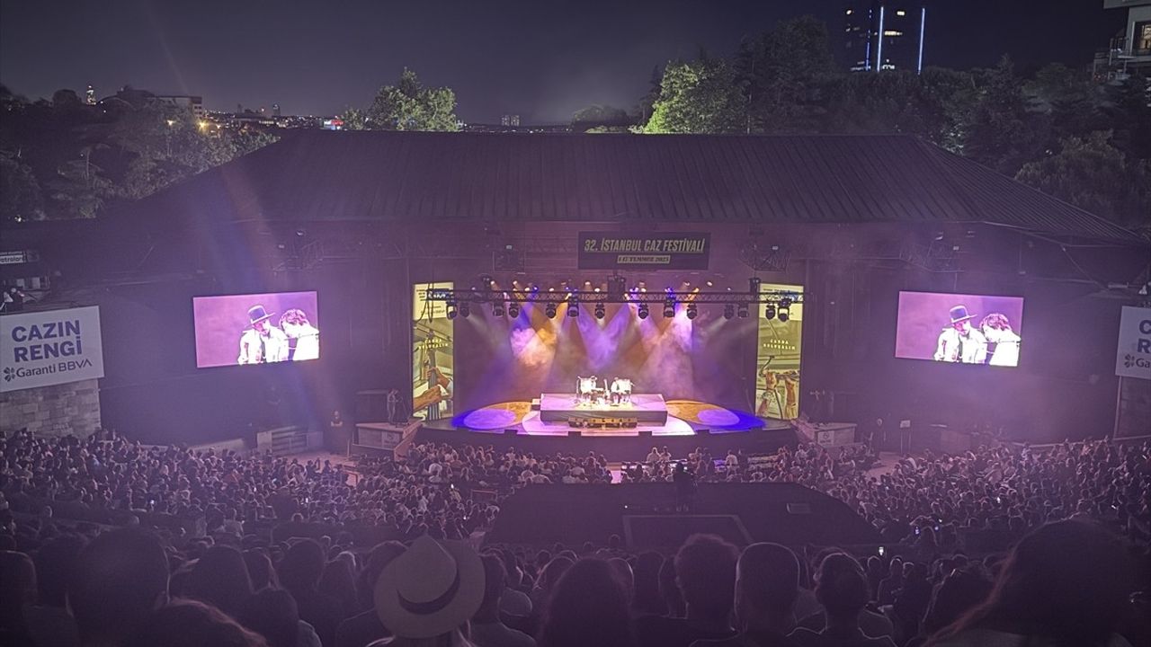 Hermanos Gutierrez, Harbiye'de Unutulmaz Bir Caz Konseri Verdi