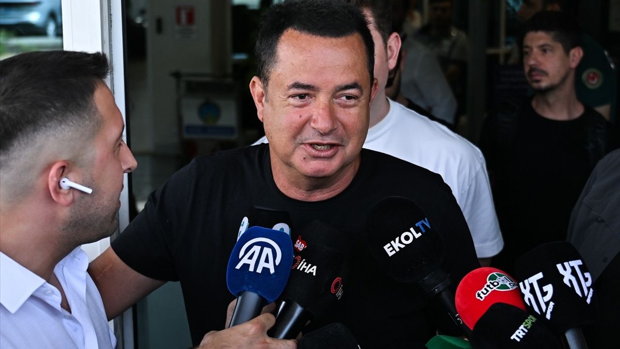 Hull City'nin Sahibi Acun Ilıcalı'dan Yeni Sezon Hedefleri