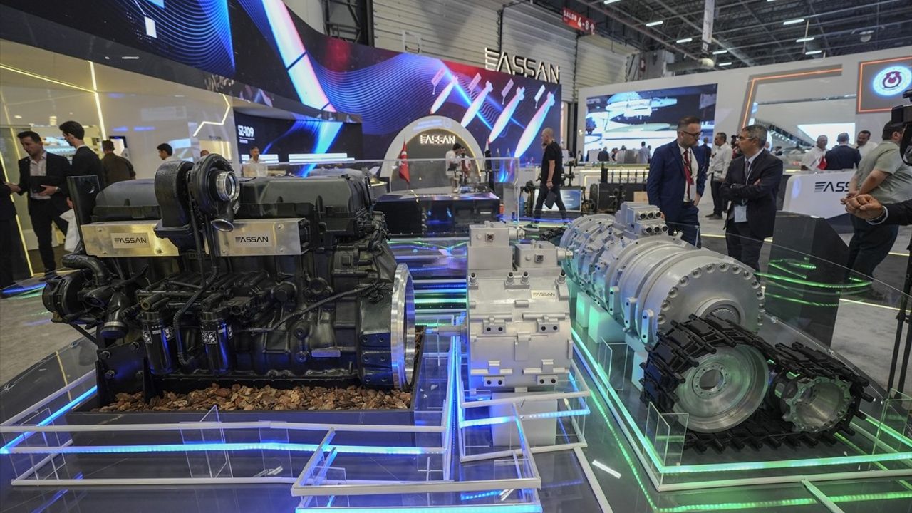 IDEF 2025'te Tanıtılan Yerli Hibrit Güç Grubu Askeri Araçları Dönüştürüyor