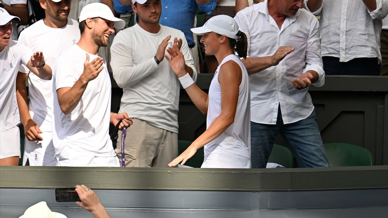 Iga Swiatek, Wimbledon'da Tarih Yazdı ve Şampiyon Oldu