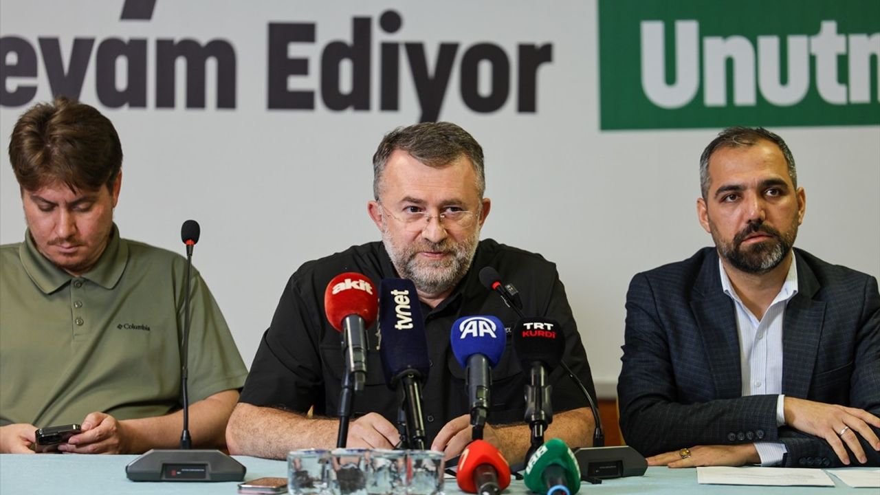İHH'den Gazze İçin Acil Çağrı: 'Soykırım Devam Ediyor!'