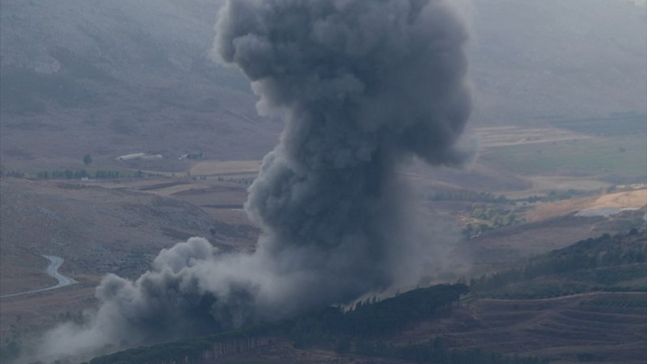 İsrail Savaş Uçakları Lübnan'a Yoğun Hava Saldırıları Düzenledi