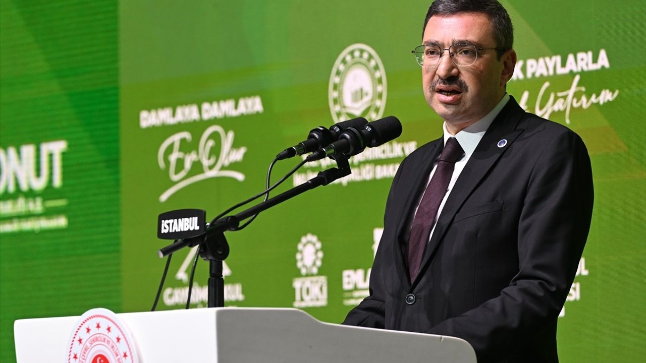 İstanbul'da Gayrimenkul Sertifikası Tanıtım Toplantısı Gerçekleşti