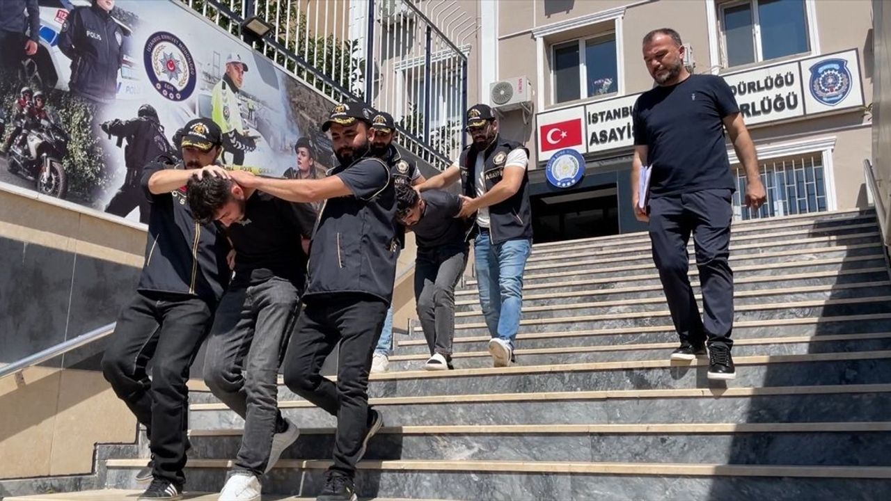 İstanbul'da İş Yerine Kurşun Sıkan İki Zanlı Tutuklandı