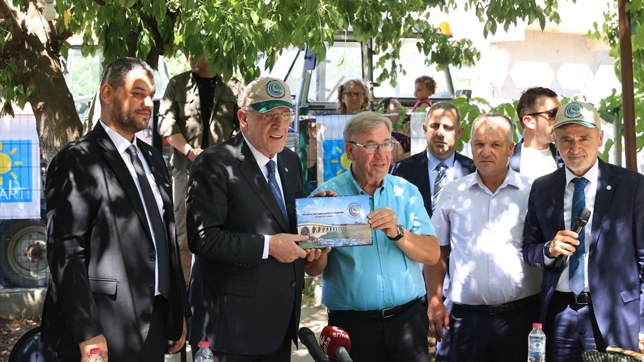 İYİ Parti Genel Başkanı Dervişoğlu Edirne'de Çiftçiler ve Şehit Aileleriyle Buluştu