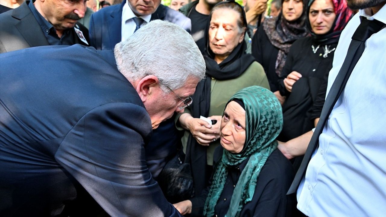 İYİ Parti Genel Başkanı Dervişoğlu, Ulvi Batu'nun Cenazesinde