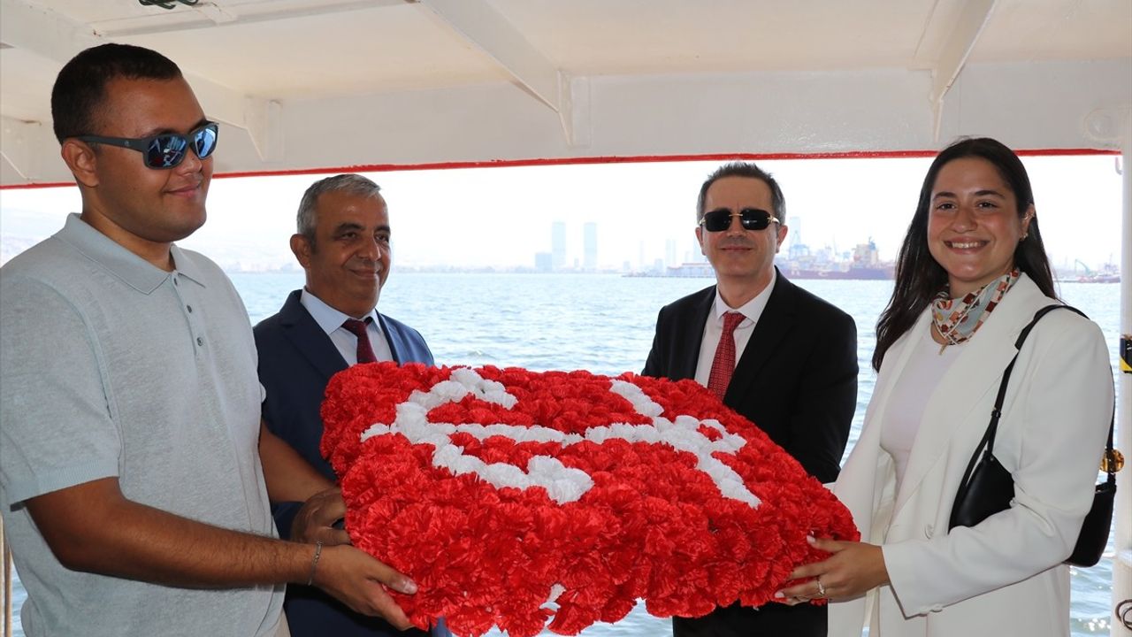 İzmir'de Denizcilik ve Kabotaj Bayramı Coşkuyla Kutlandı