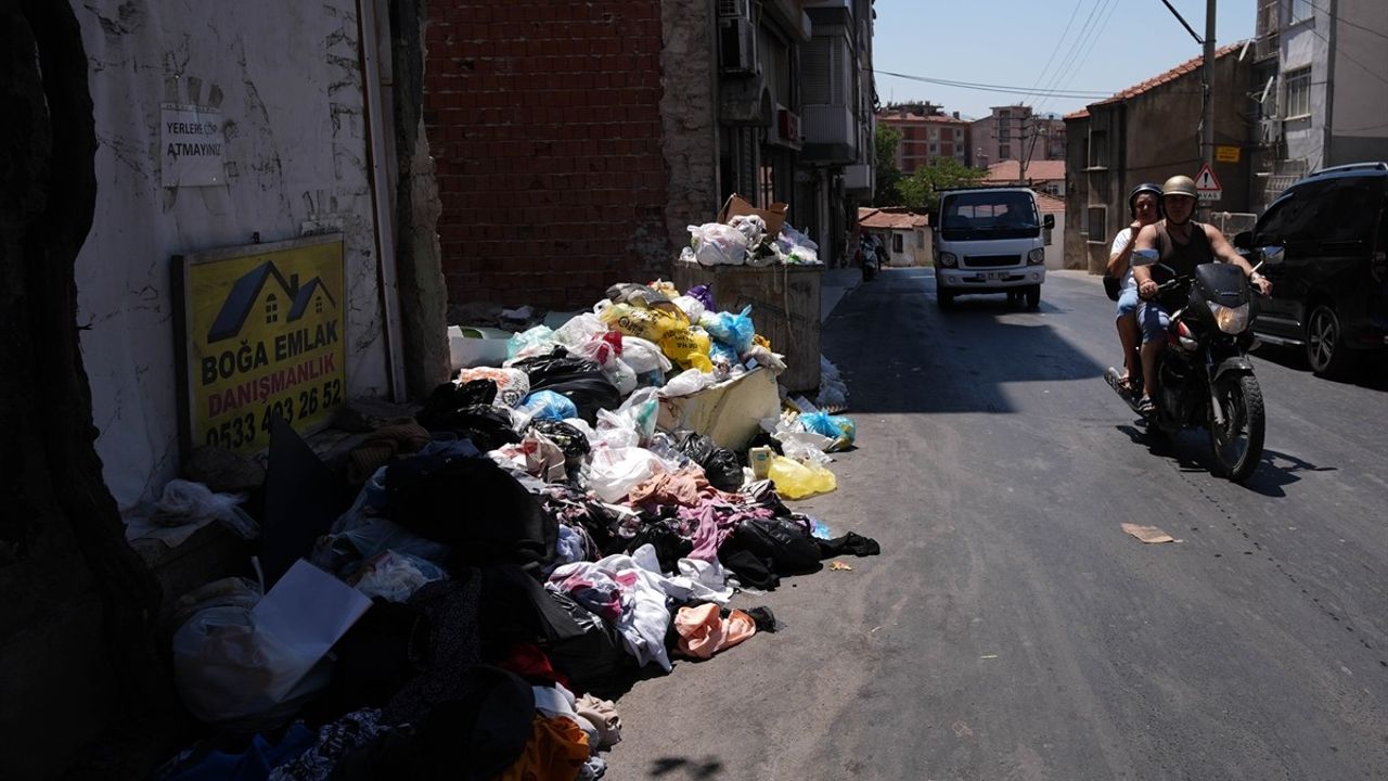 İzmir Konak'ta Çöp Sorunu: Vatandaşlar Tepkili