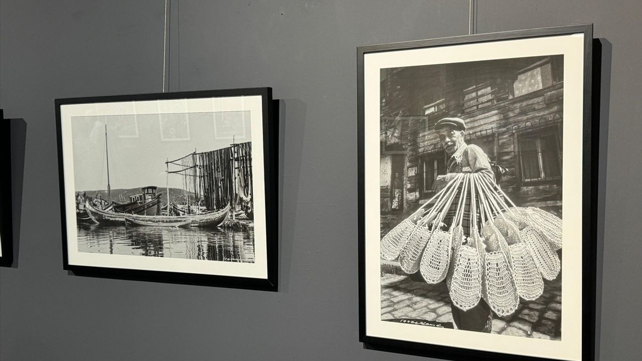 İzzet Keribar'ın 'Analogdan Dijitale' Sergisi Sanatseverlerle Buluştu