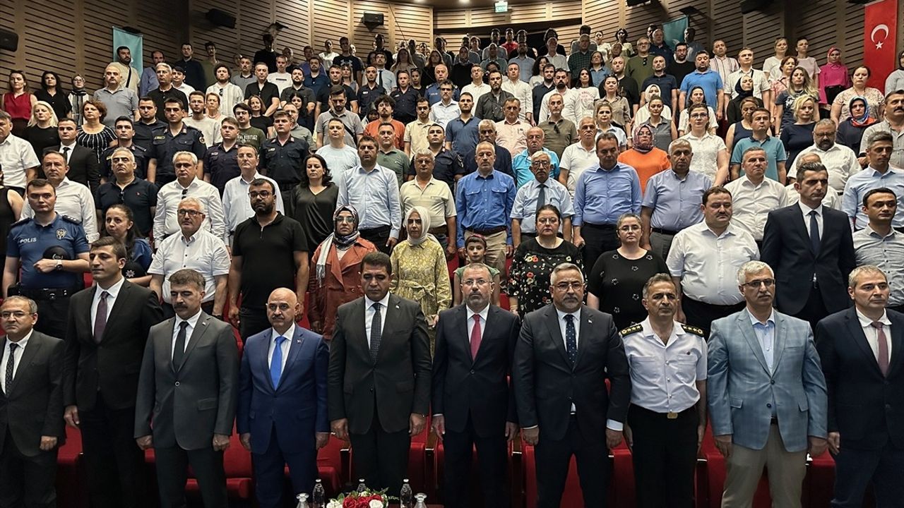 Karabük ve Düzce'de 15 Temmuz Etkinlikleri Coşkuyla Kutlandı